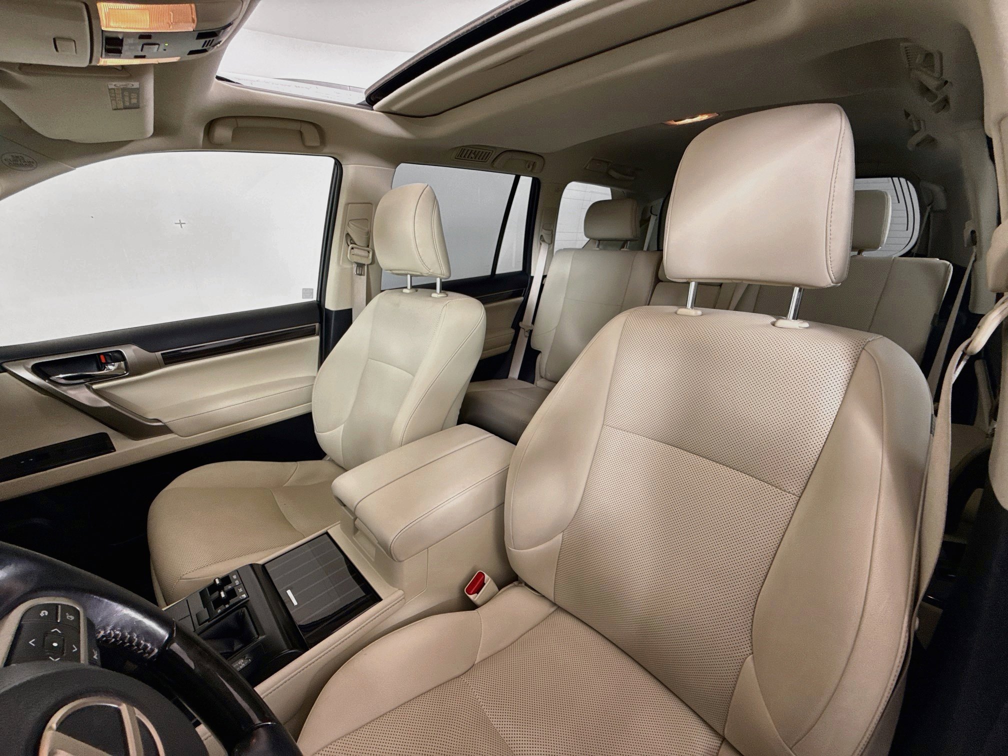 Used 2020 Lexus GX 460 Premium w/ Premium Package AWD/4WD image 11