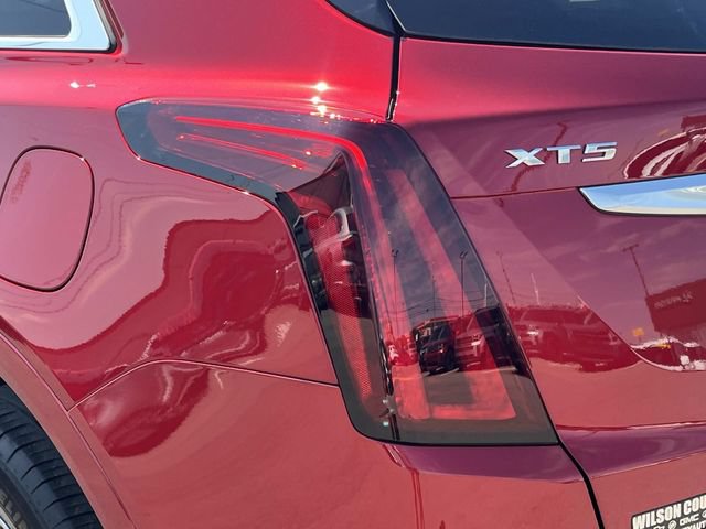 Used 2021 Cadillac XT5 Premium Luxury FWD image 10