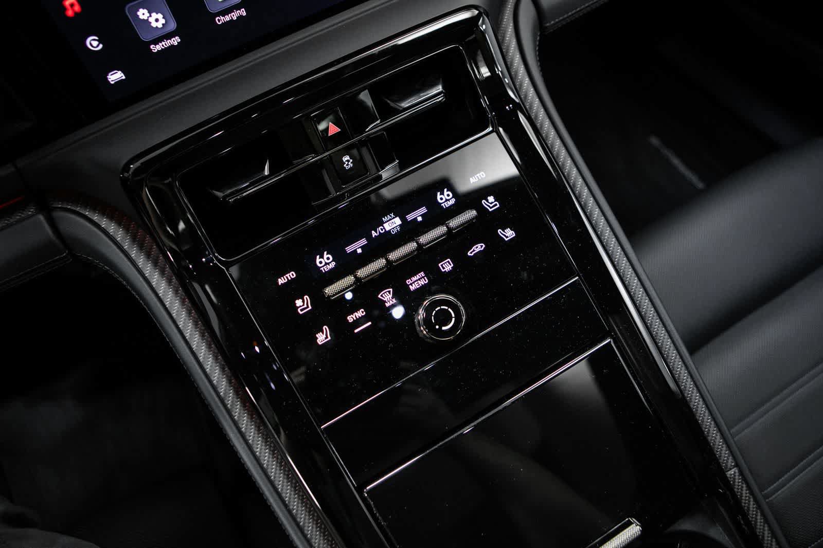 Certified 2025 Porsche Panamera Turbo AWD/4WD image 27