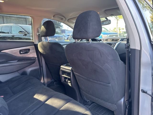 Used 2018 Nissan Murano SV FWD image 18