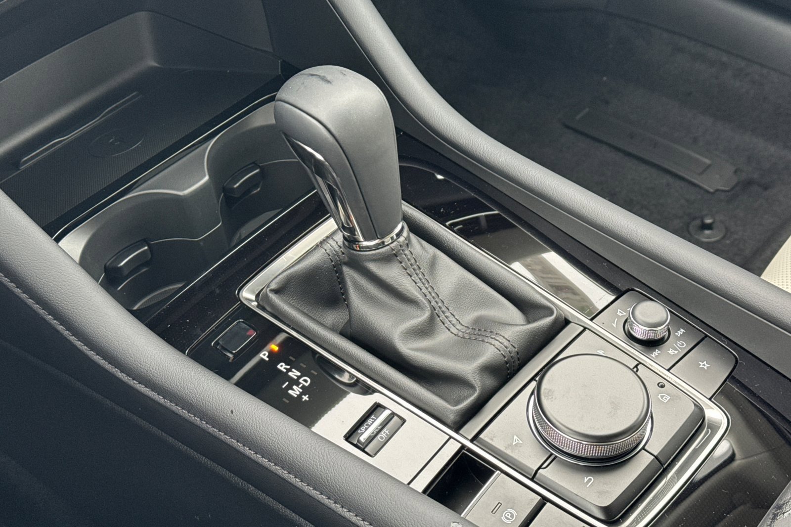 New 2026 MAZDA MAZDA3 2.5 Turbo Sedan w/Premium Plus image 21