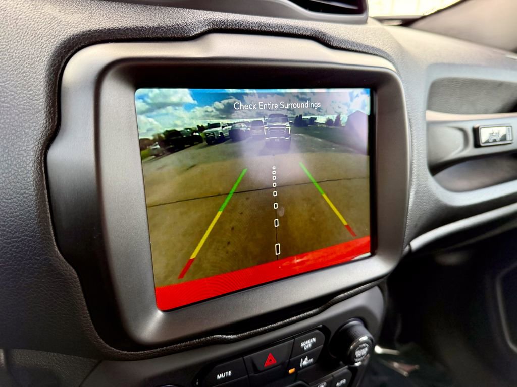 Used 2021 Jeep Renegade Latitude image 27