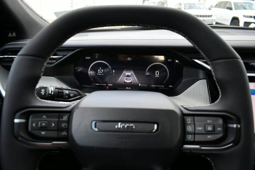 New 2026 Jeep Cherokee Laredo AWD/4WD image 15