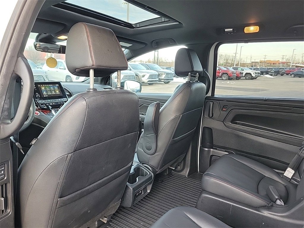 Used 2023 Honda Odyssey Sport image 13