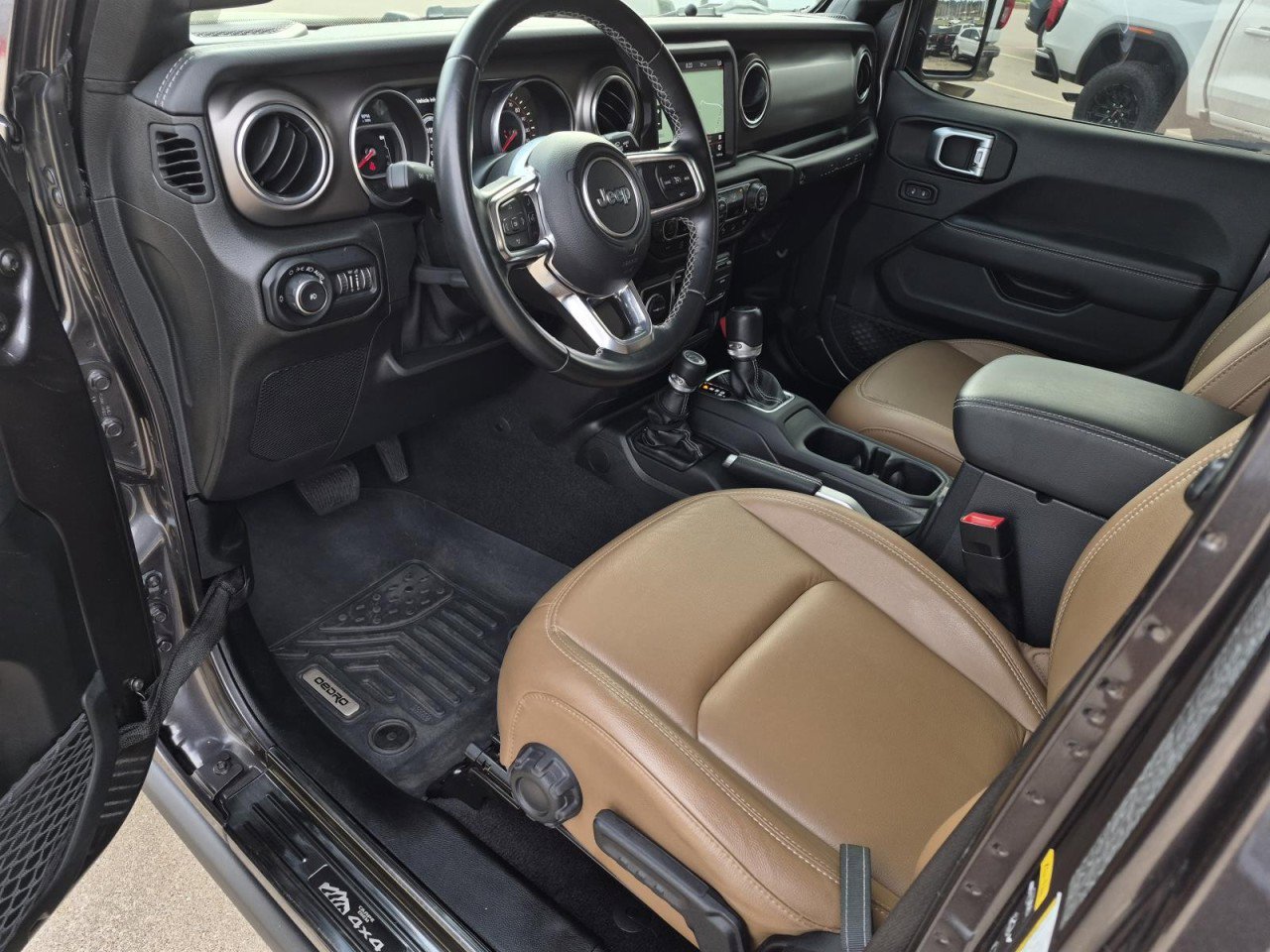 Used 2020 Jeep Wrangler Unlimited Rubicon image 12