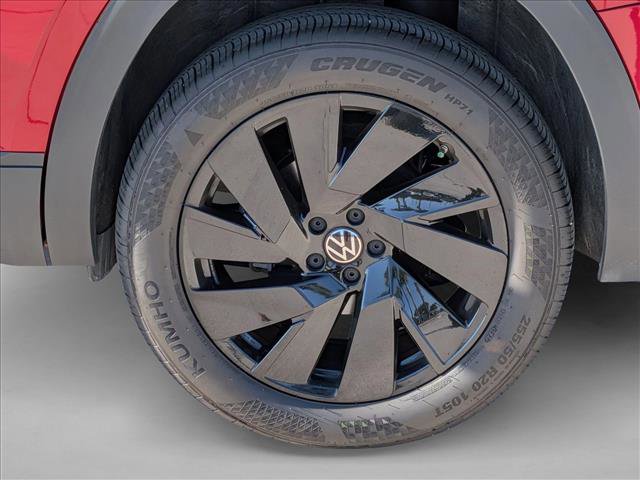 Used 2024 Volkswagen Atlas SE image 14