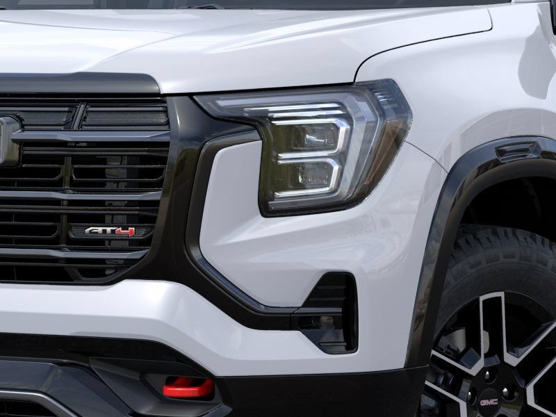 Used 2026 GMC Terrain AT4 w/ Technology Package II AWD/4WD image 10