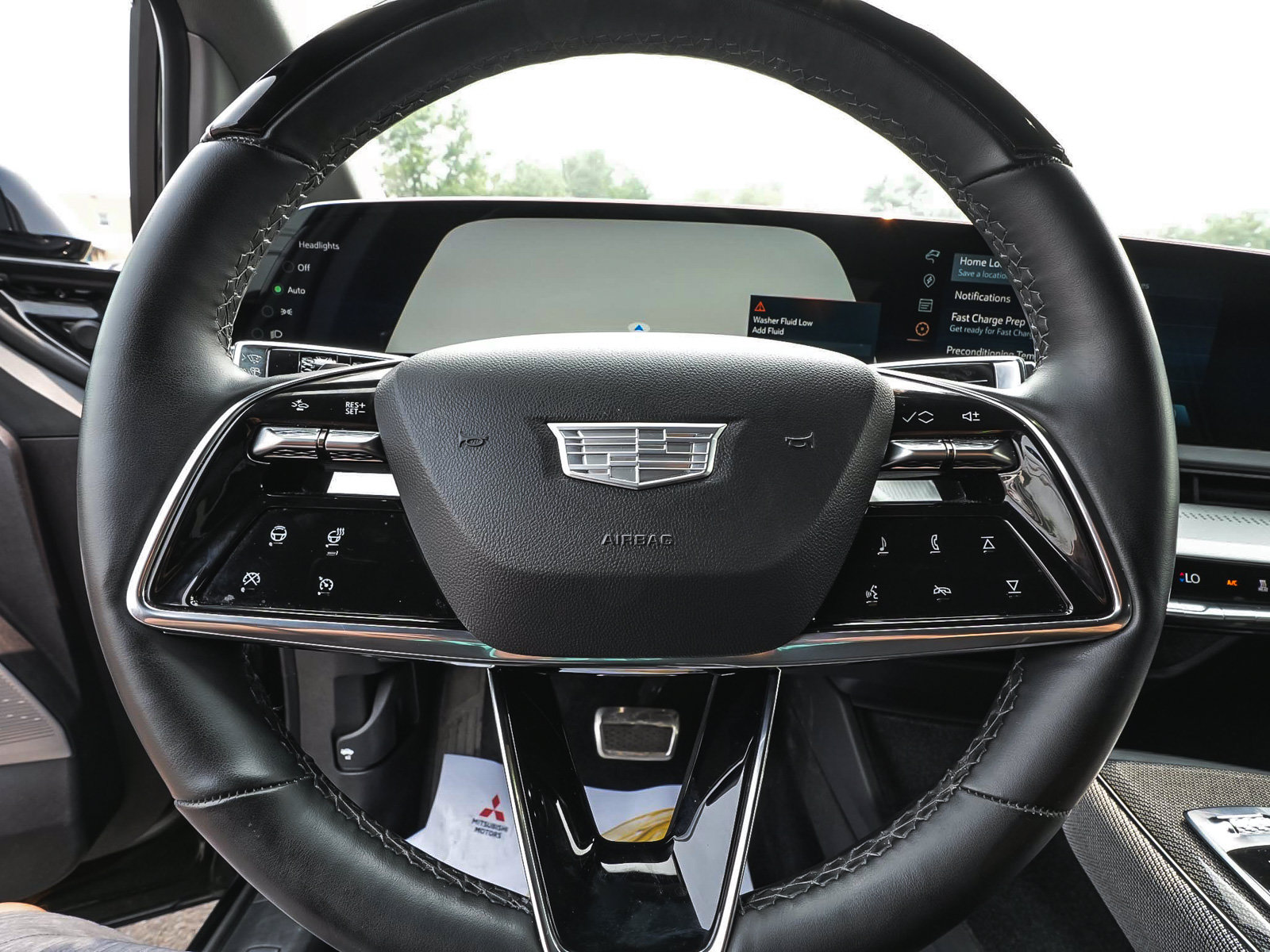 Used 2025 Cadillac Optiq Luxury 1 AWD/4WD image 20