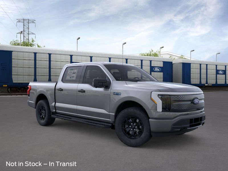 New 2025 Ford F150 Lightning XLT image 7