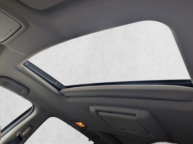 Used 2016 Honda Pilot Elite image 16