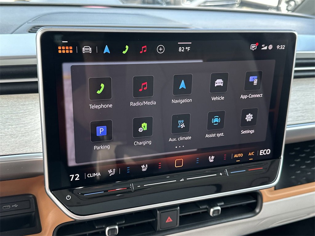 New 2025 Volkswagen ID. Buzz Pro S Plus image 20