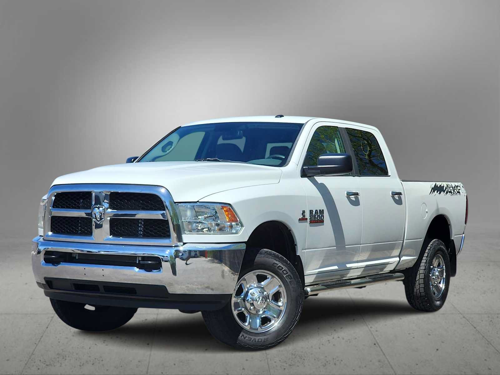Used 2016 RAM 2500 SLT AWD/4WD image 1