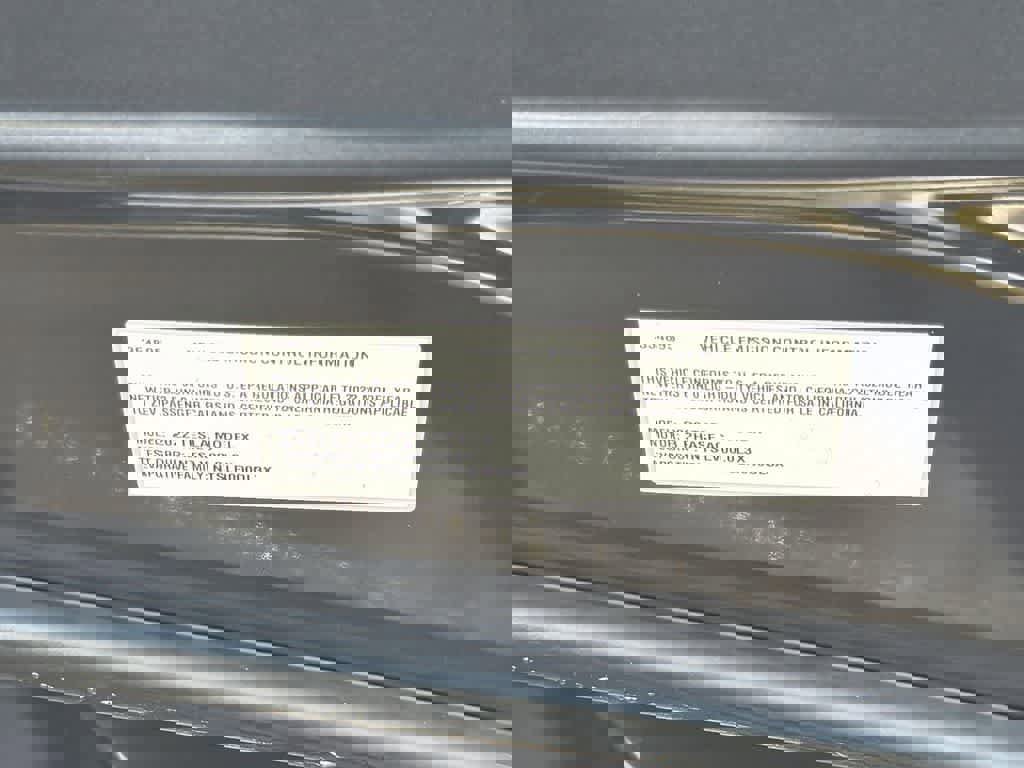 Used 2022 Tesla Model X Plaid image 9