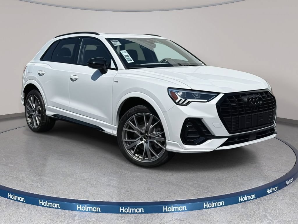 Certified 2025 Audi Q3 2.0T Premium Plus w/ Premium Plus Package