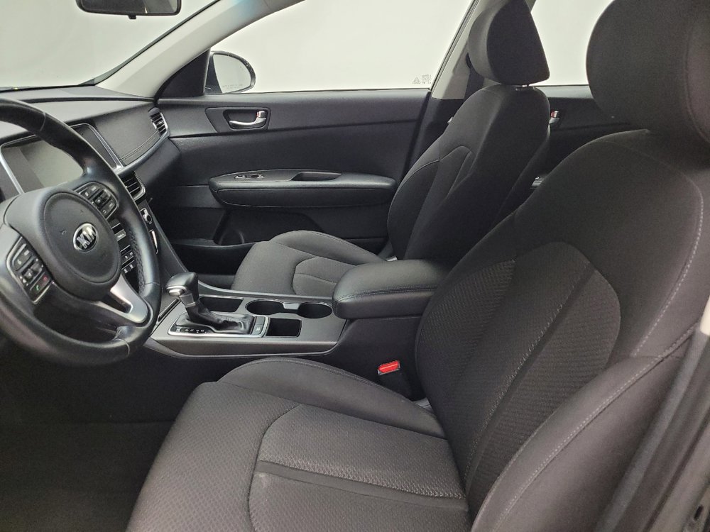 Used 2017 Kia Optima Premium w/ Hybrid Convenience Package FWD image 17