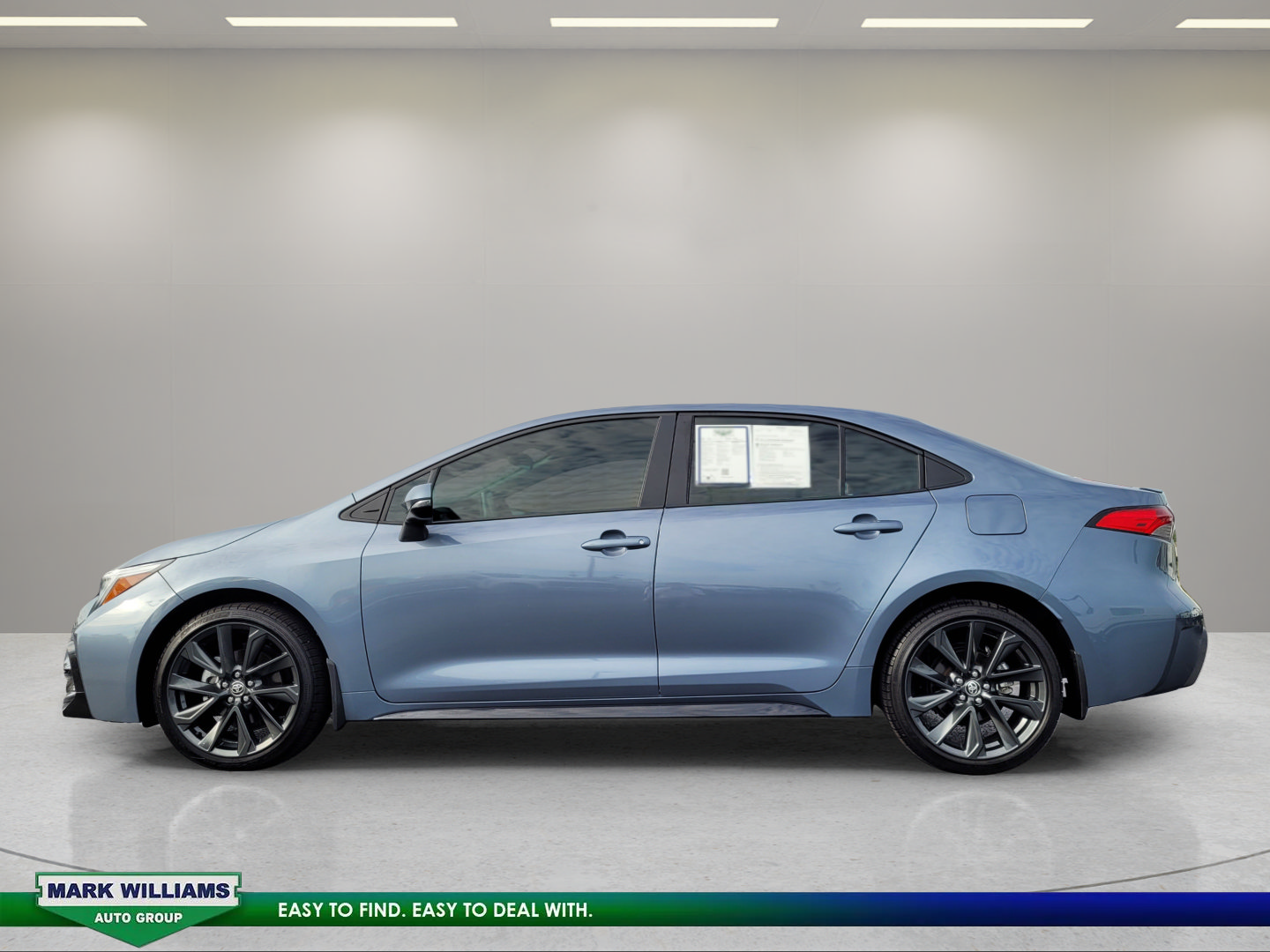 Used 2026 Toyota Corolla SE w/ SE Package FWD image 7