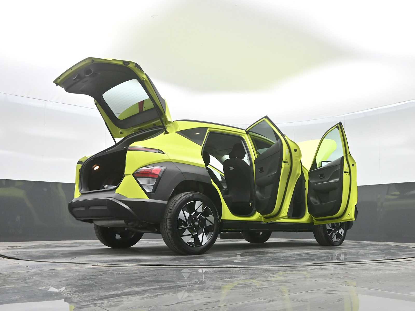 Certified 2025 Hyundai Kona SEL image 42