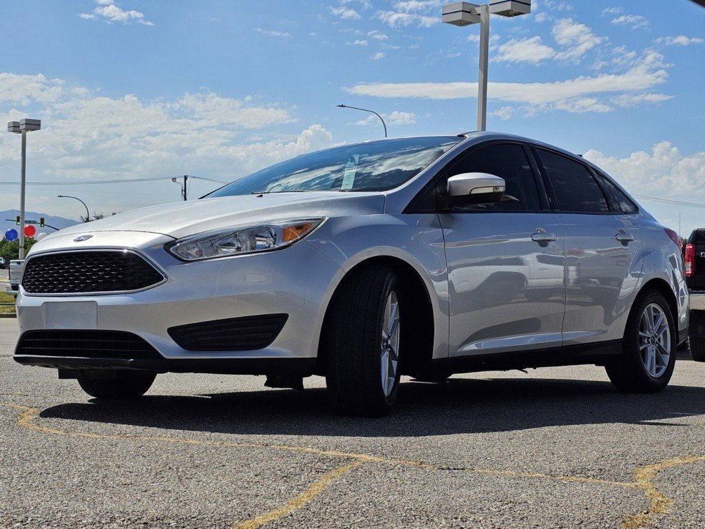 Used 2017 Ford Focus SE FWD image 8