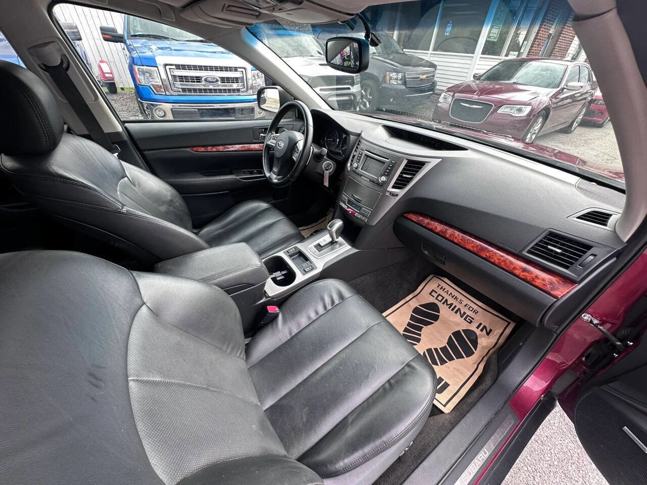 Used 2012 Subaru Outback 2.5i Limited w/ Moonroof Pkg AWD/4WD image 13