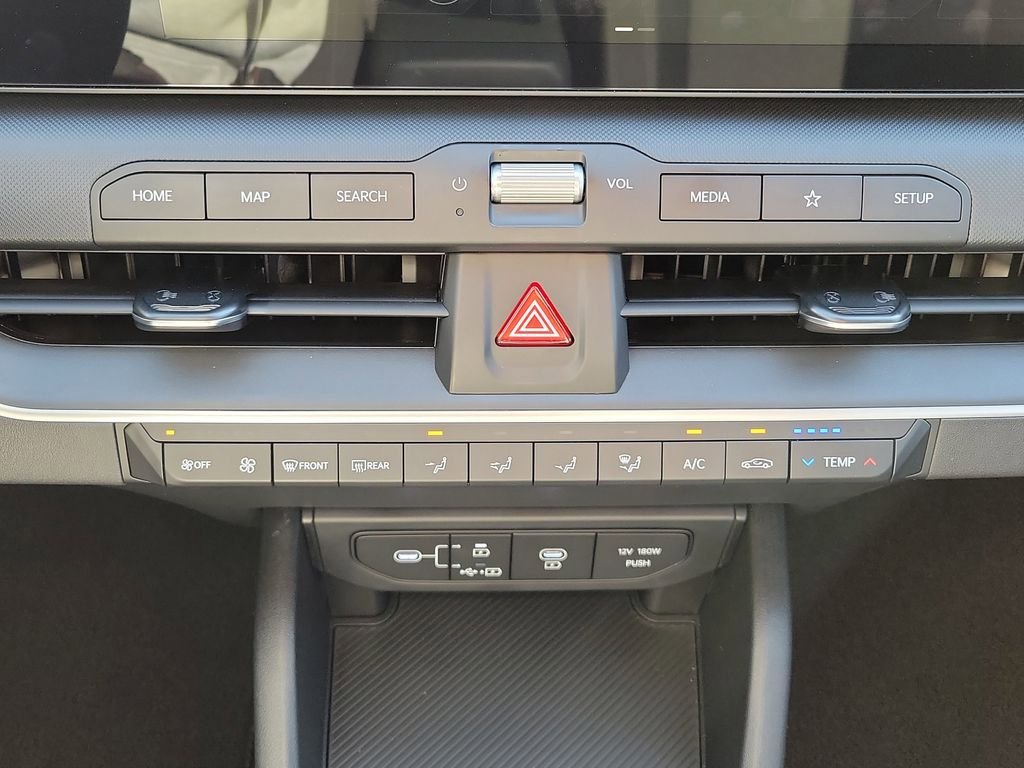 New 2026 Kia K4 LXS image 31