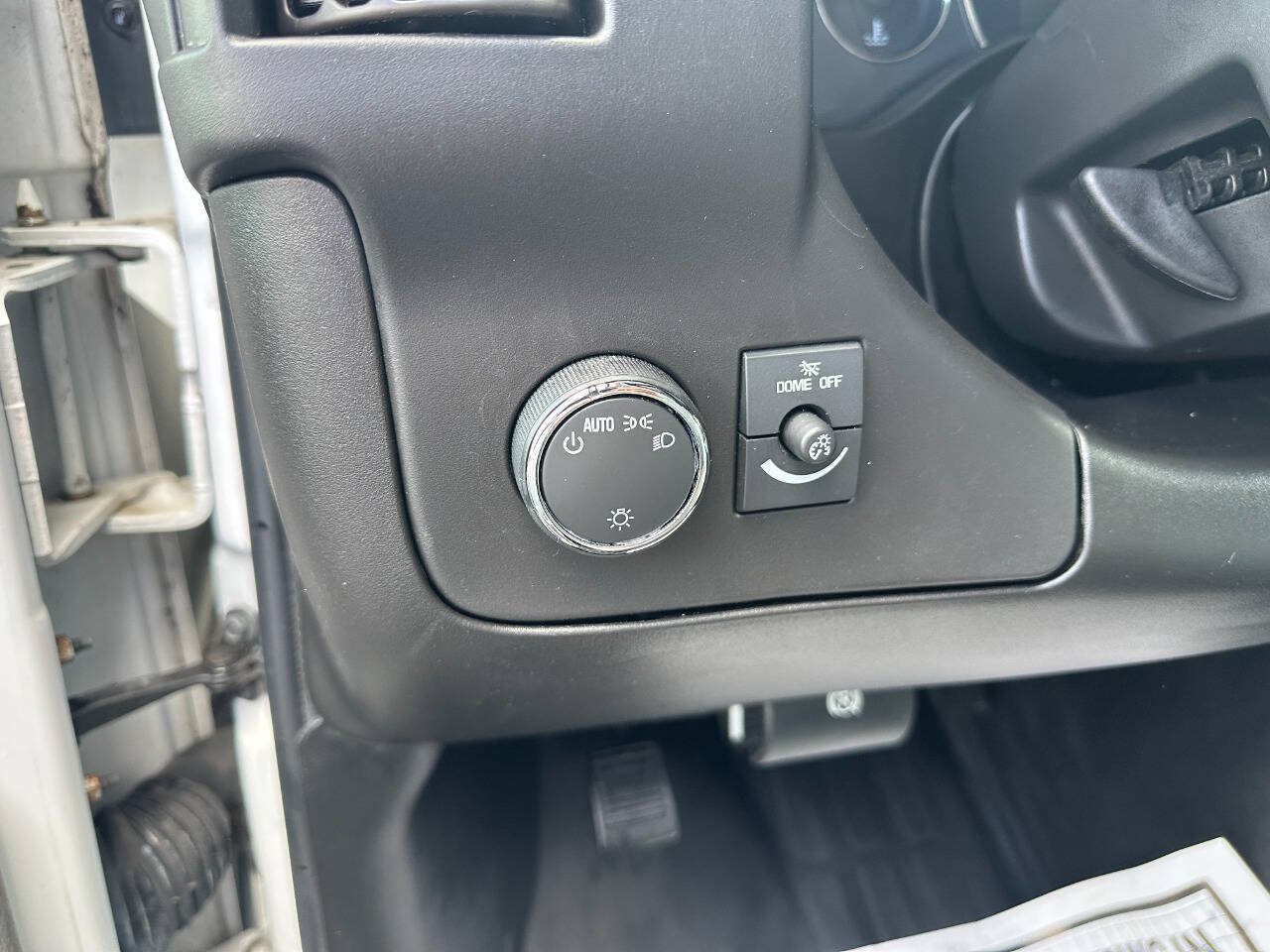 Used 2021 Chevrolet Express 3500 LS RWD image 22