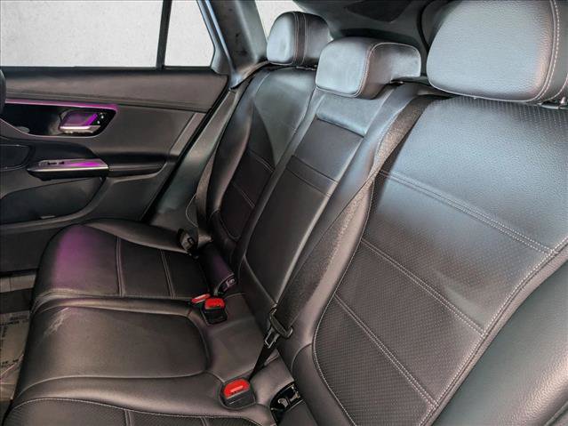 Used 2023 Mercedes-Benz GLC 300 4MATIC image 19