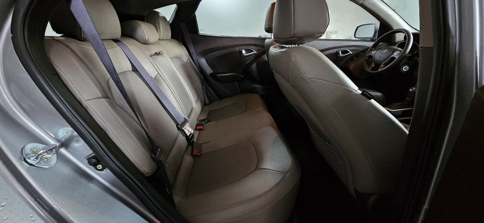 Used 2015 Hyundai Tucson GLS w/ Option Group 02 image 17