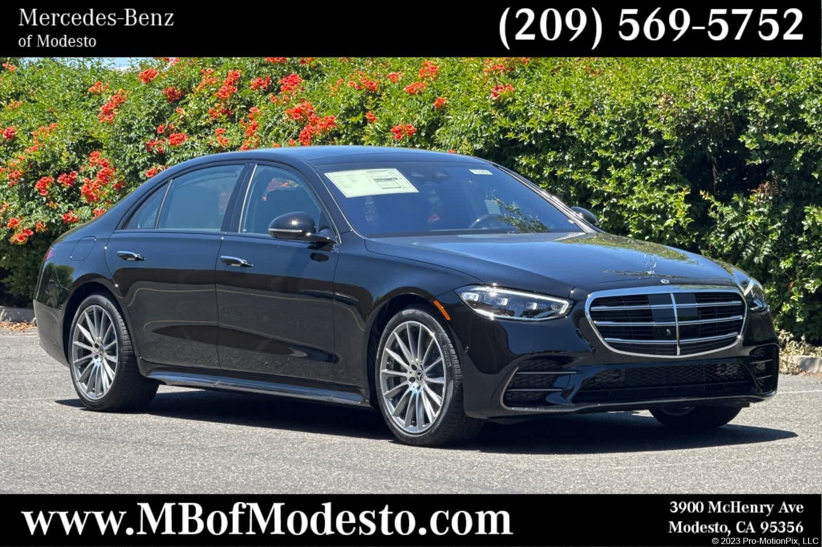 New 2026 Mercedes-Benz S 500 4MATIC image 1