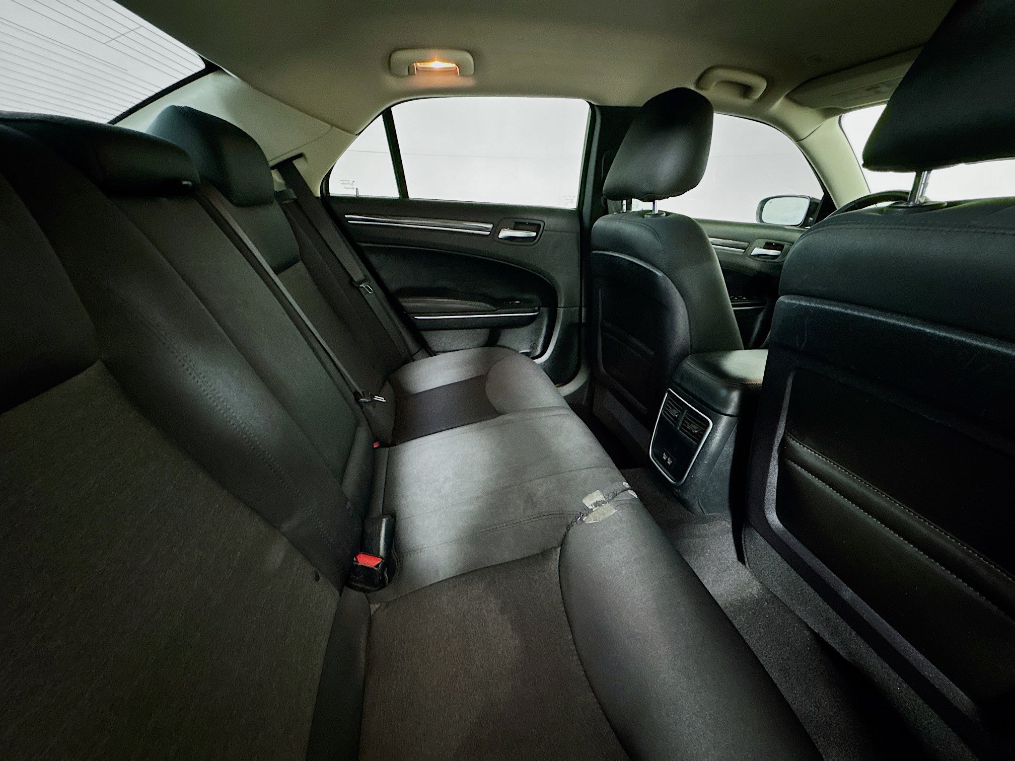 Used 2019 Chrysler 300 Touring w/ Sport Appearance Package RWD image 25