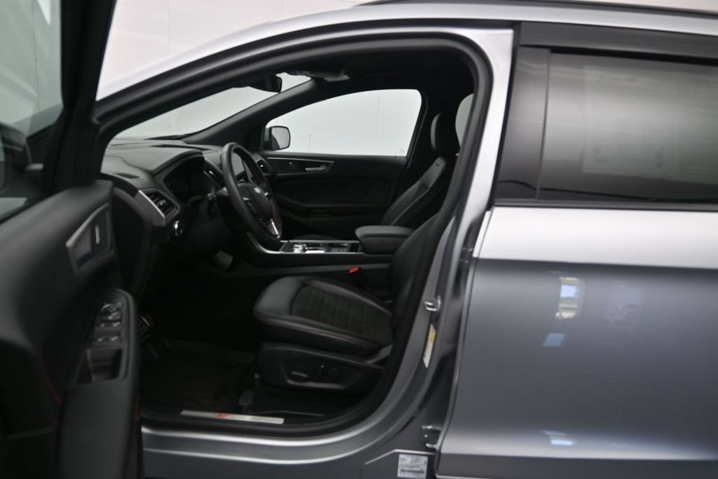 Used 2024 Ford Edge ST-Line AWD/4WD image 20