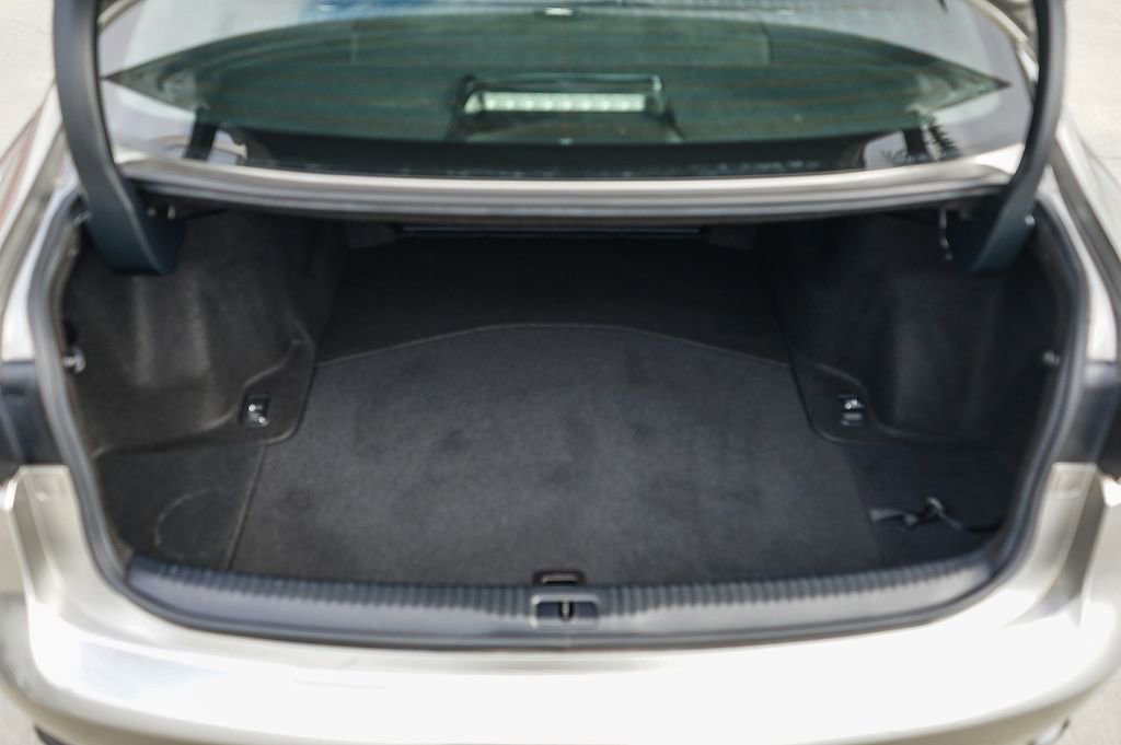 Used 2020 Lexus IS 300 F Sport w/ F Sport Package RWD image 29
