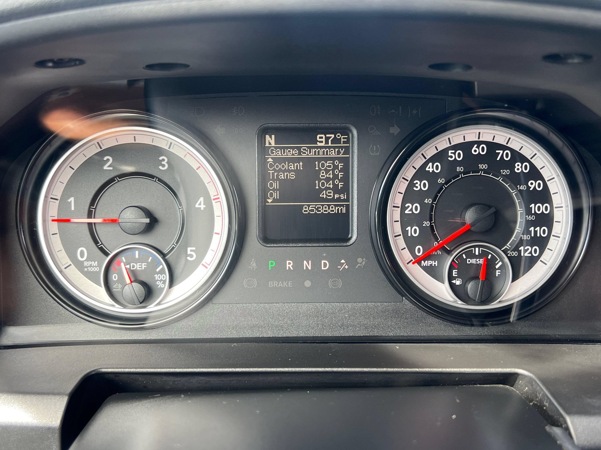 Used 2017 RAM 2500 Tradesman w/ Chrome Appearance Group AWD/4WD image 13