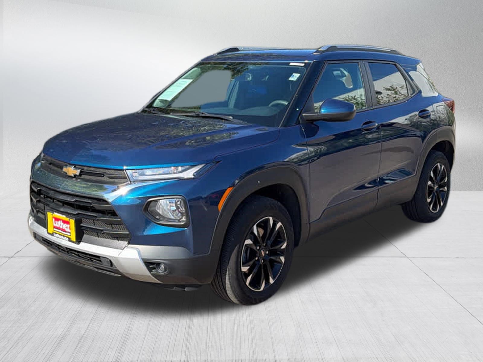 Used 2021 Chevrolet TrailBlazer LT w/ Convenience Package AWD/4WD image 4