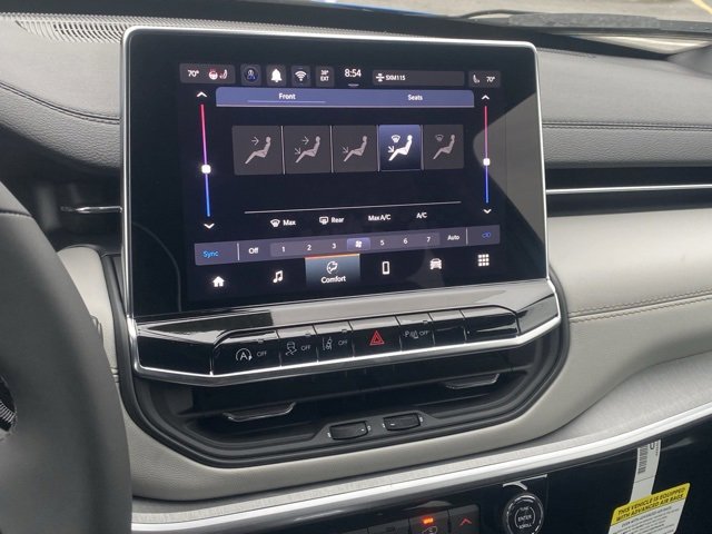 New 2026 Jeep Compass Limited image 21