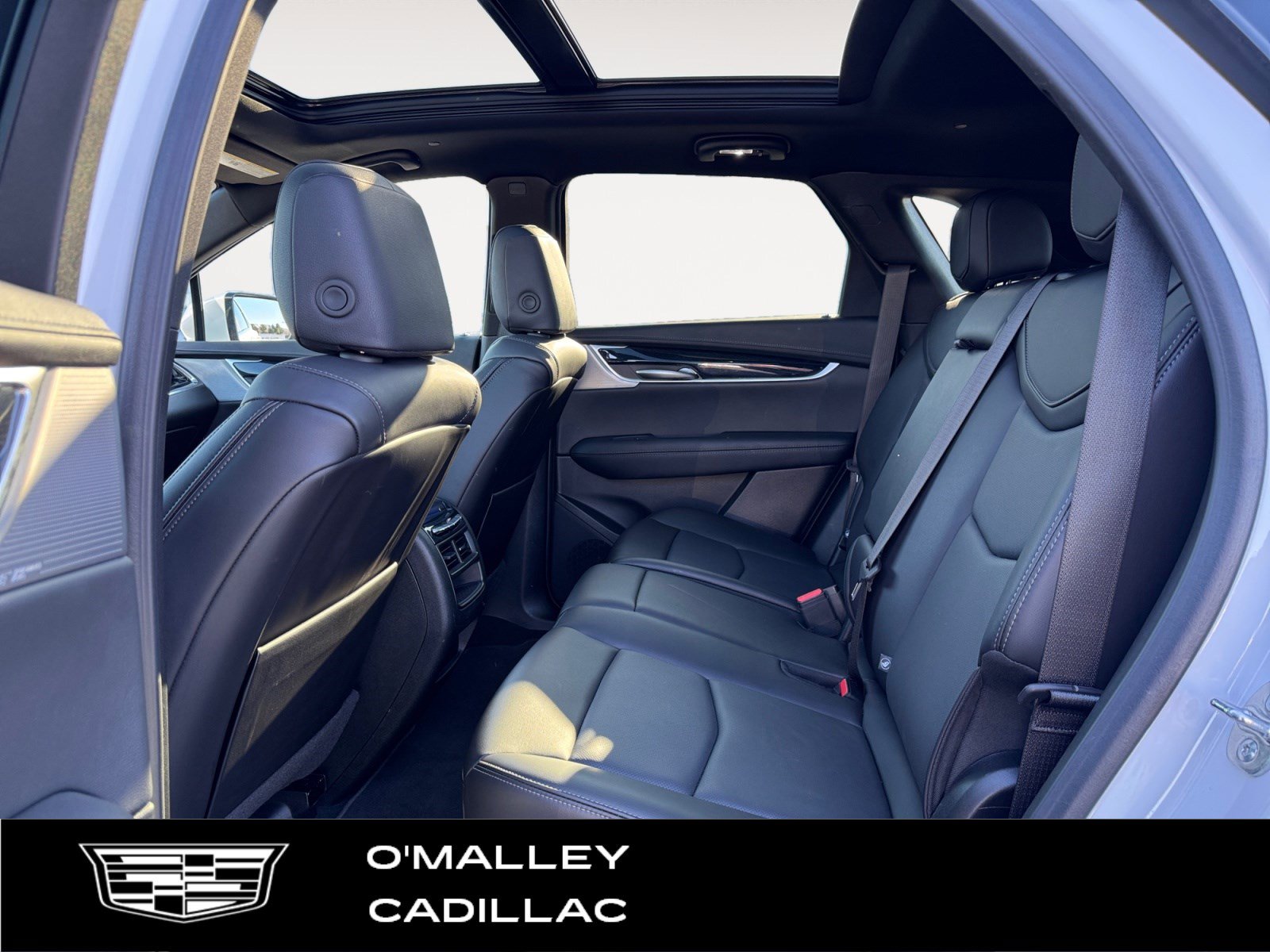 Certified 2025 Cadillac XT5 Premium Luxury image 11