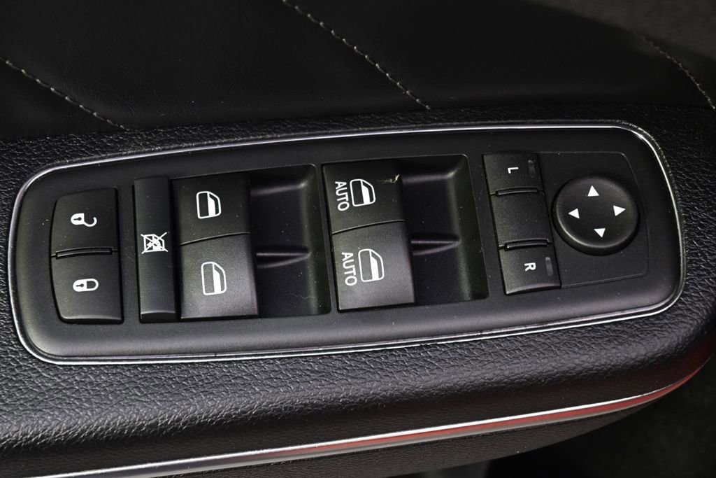 Used 2017 Dodge Charger R/T Scat Pack w/ Technology Group image 26
