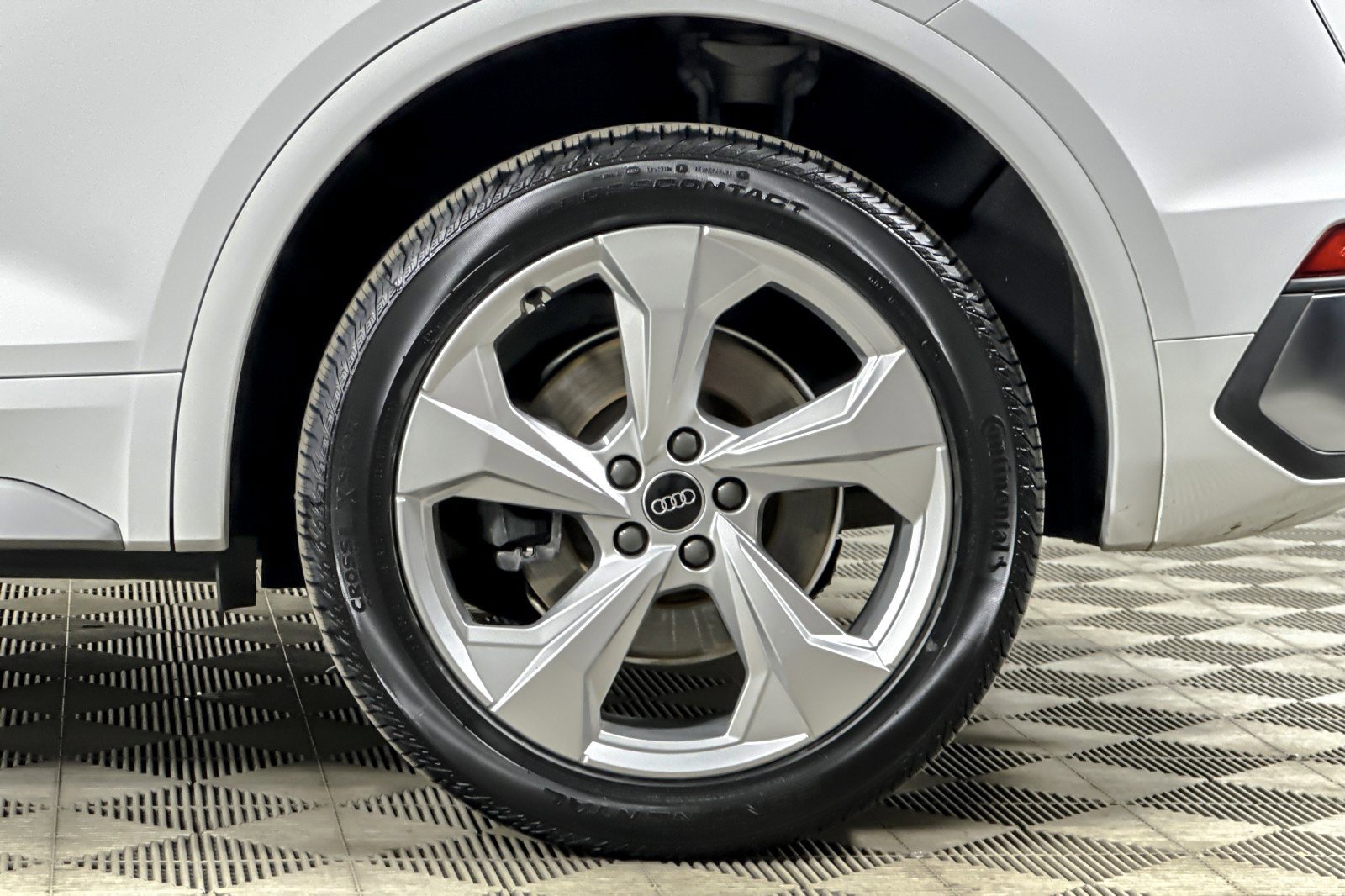 Used 2022 Audi Q5 2.0T Premium Plus w/ Premium Plus Package image 24