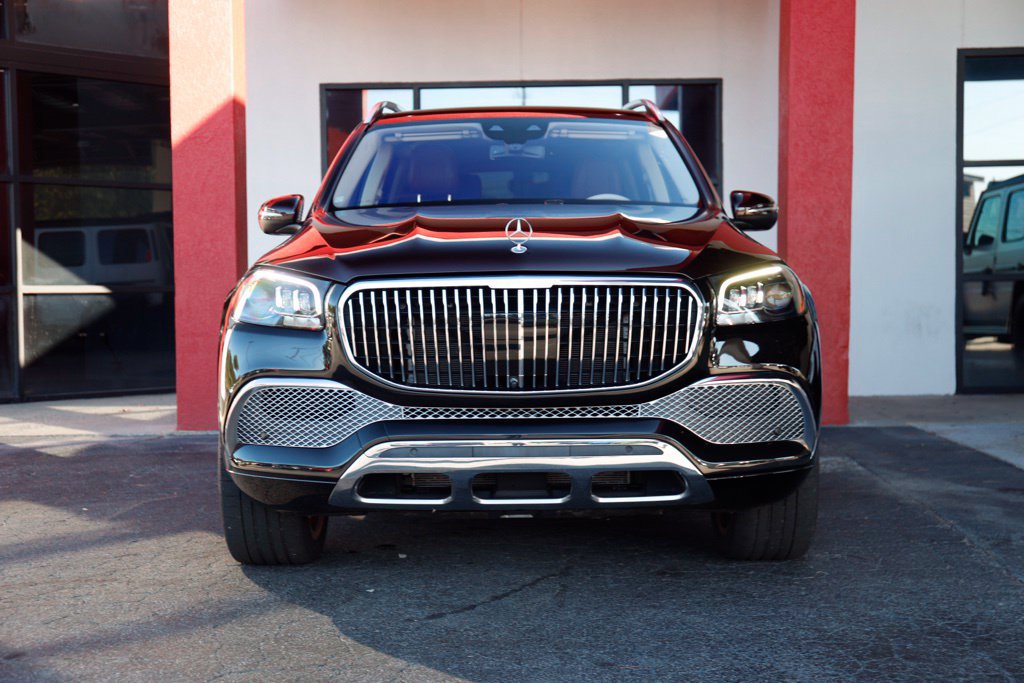 Used 2023 Mercedes-Benz Maybach GLS 600 4MATIC image 3