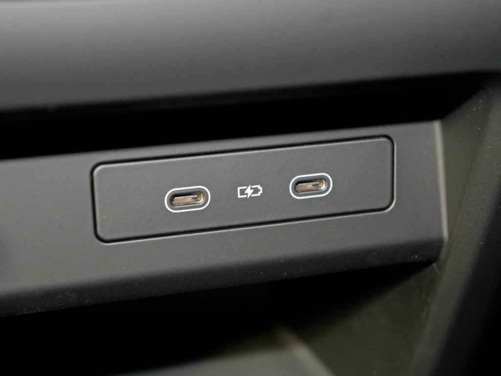 New 2026 Porsche Cayenne AWD/4WD image 37