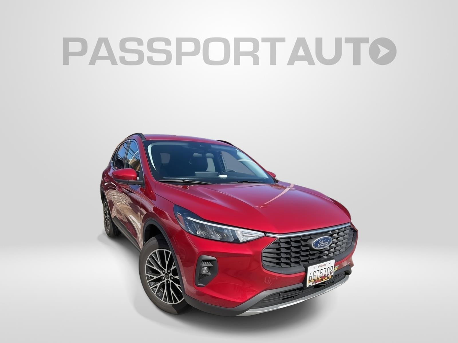 Used 2025 Ford Escape SE image 39
