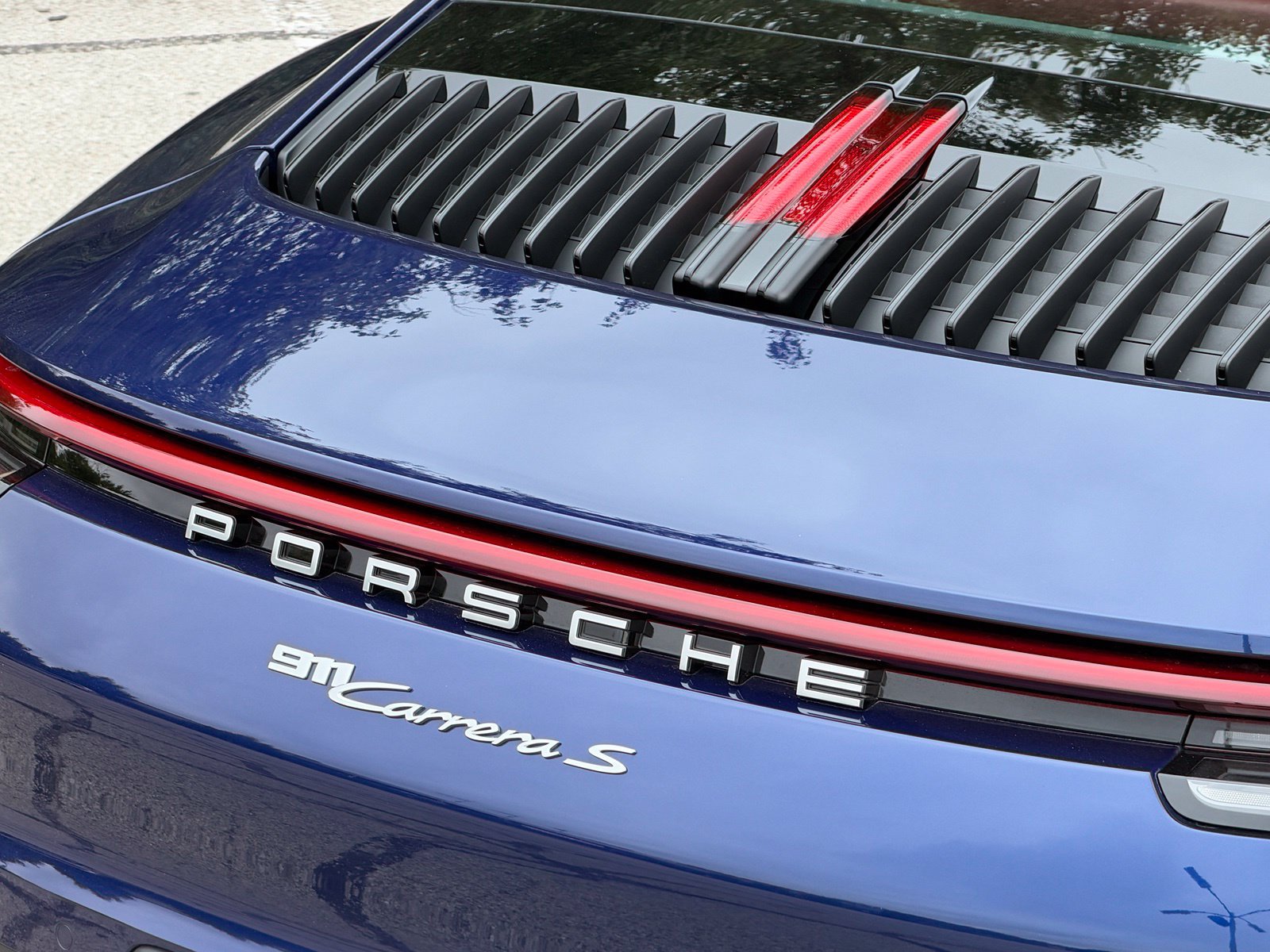 Certified 2020 Porsche 911 Carrera S RWD image 11