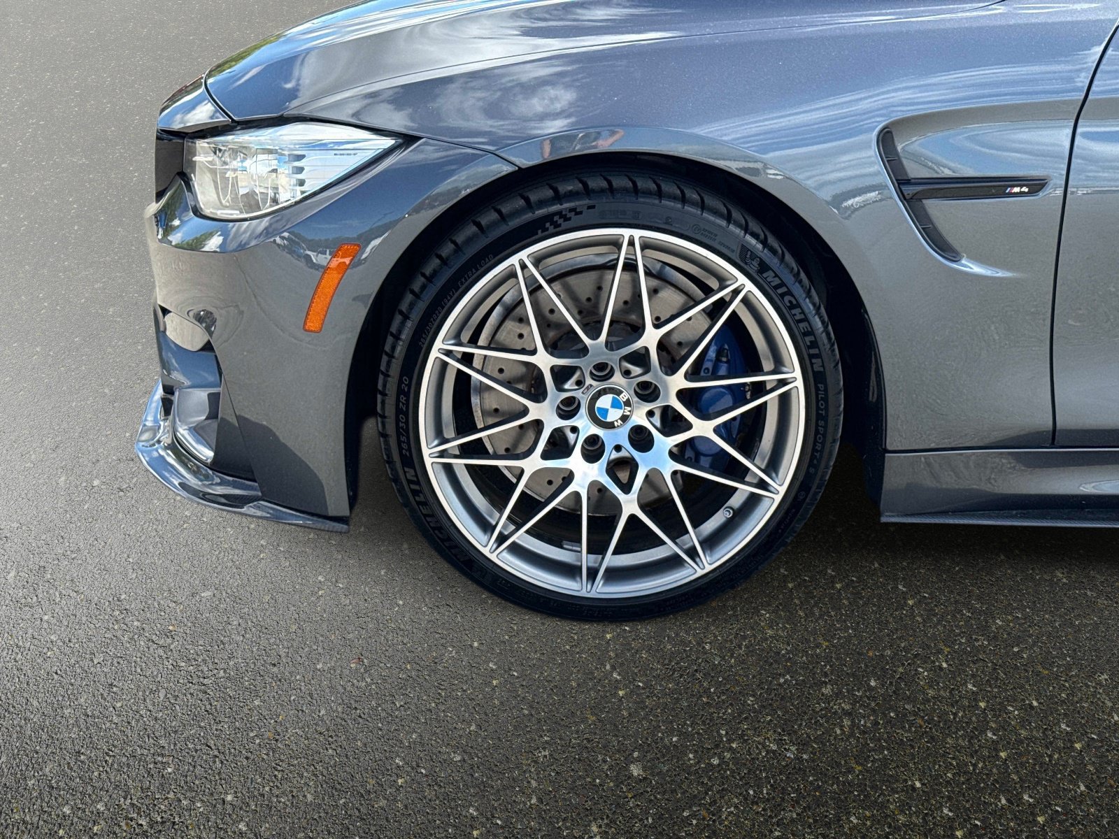 Used 2017 BMW M4 Coupe RWD image 11