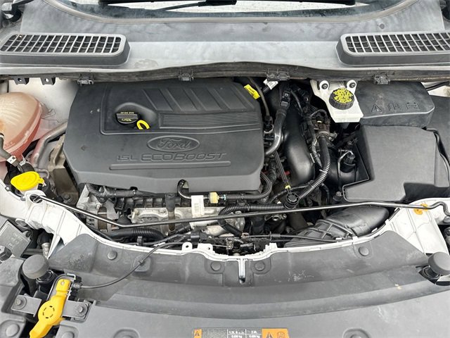 Used 2017 Ford Escape Titanium image 25