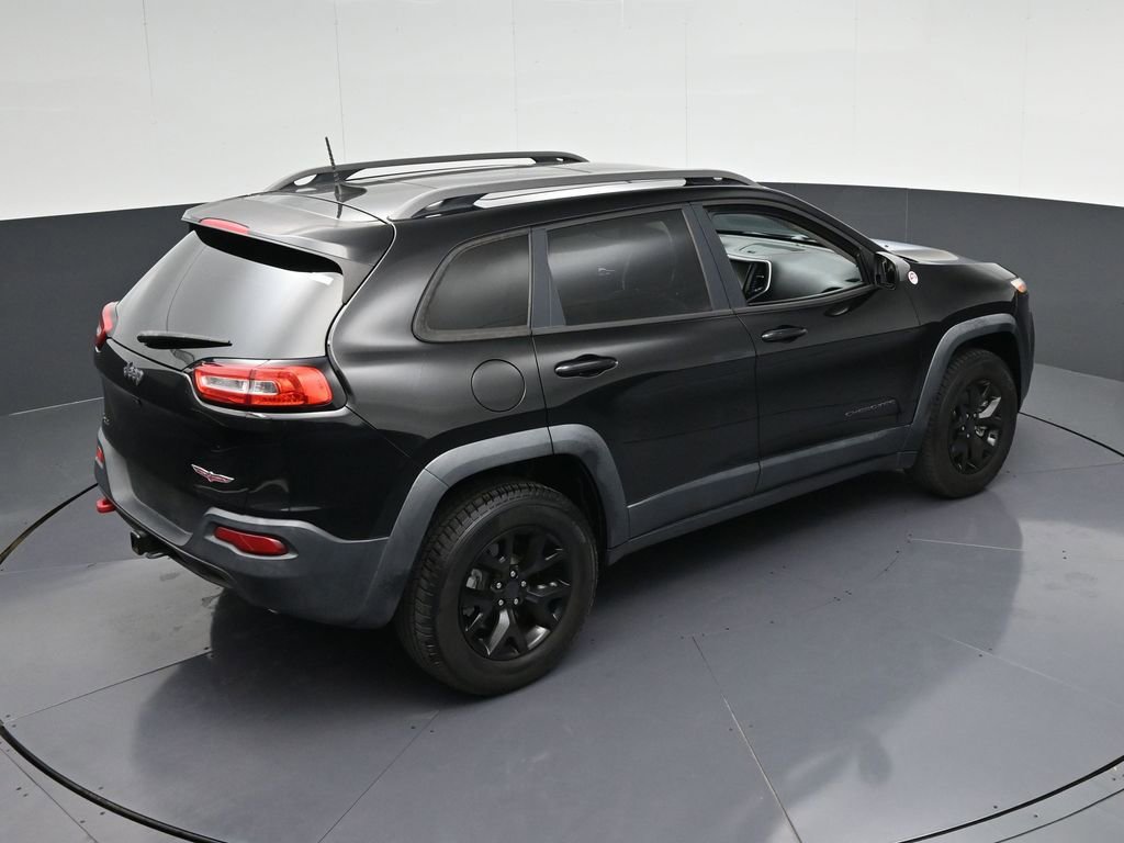 Used 2017 Jeep Cherokee Trailhawk w/ Comfort/Convenience Group AWD/4WD image 23