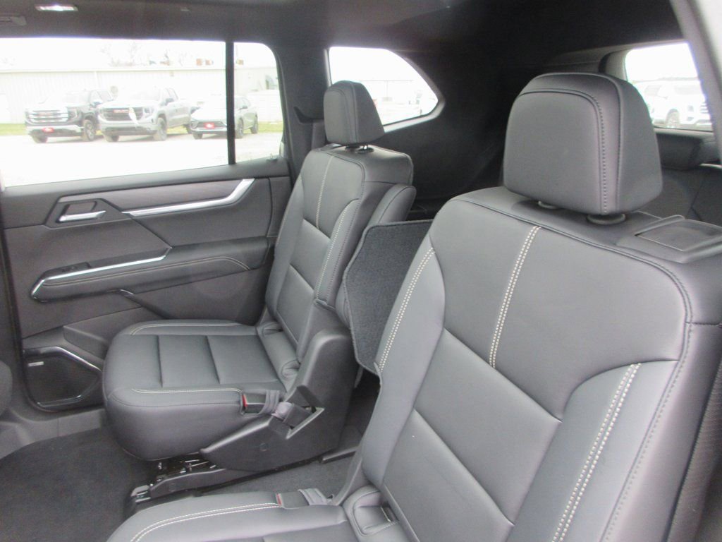 New 2026 GMC Acadia Elevation w/ Elevation Premium Package image 14