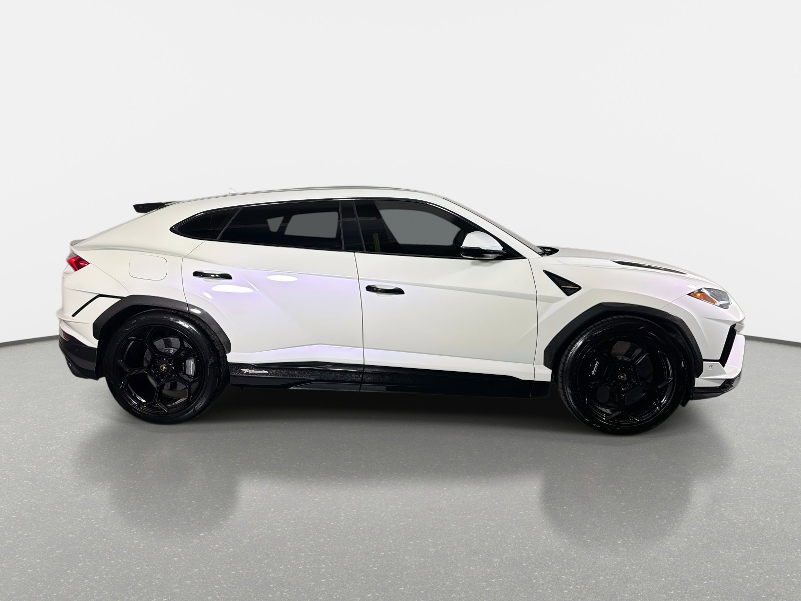 Used 2024 Lamborghini Urus Performante image 2
