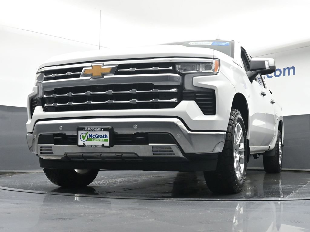 Used 2023 Chevrolet Silverado 1500 LTZ AWD/4WD image 6