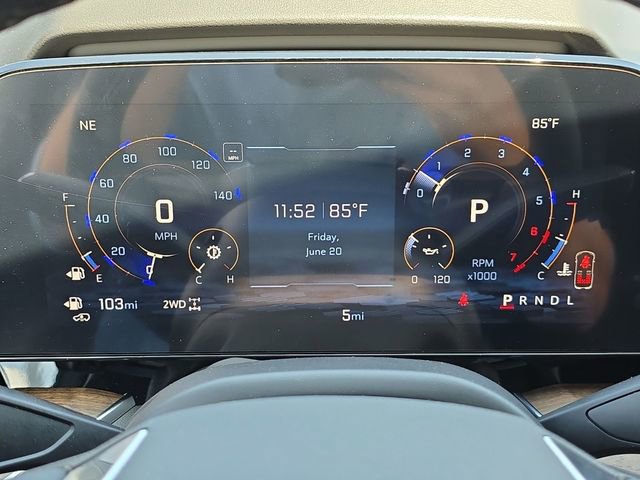 New 2025 Chevrolet Suburban High Country AWD/4WD image 12