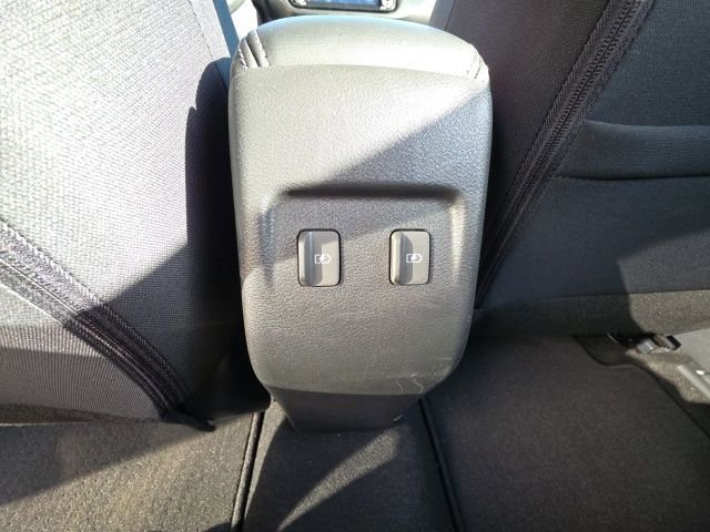 Used 2023 Nissan Kicks SV image 23