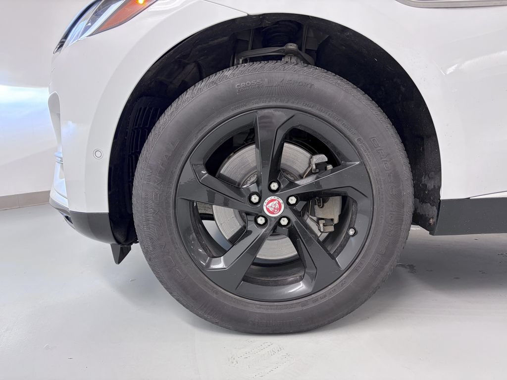 Used 2021 Jaguar F-PACE AWD/4WD image 10